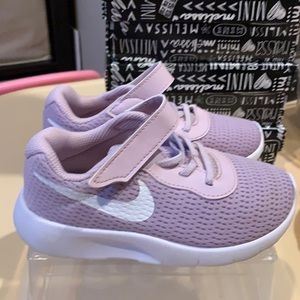 Toddler Lavender Nike Shoes